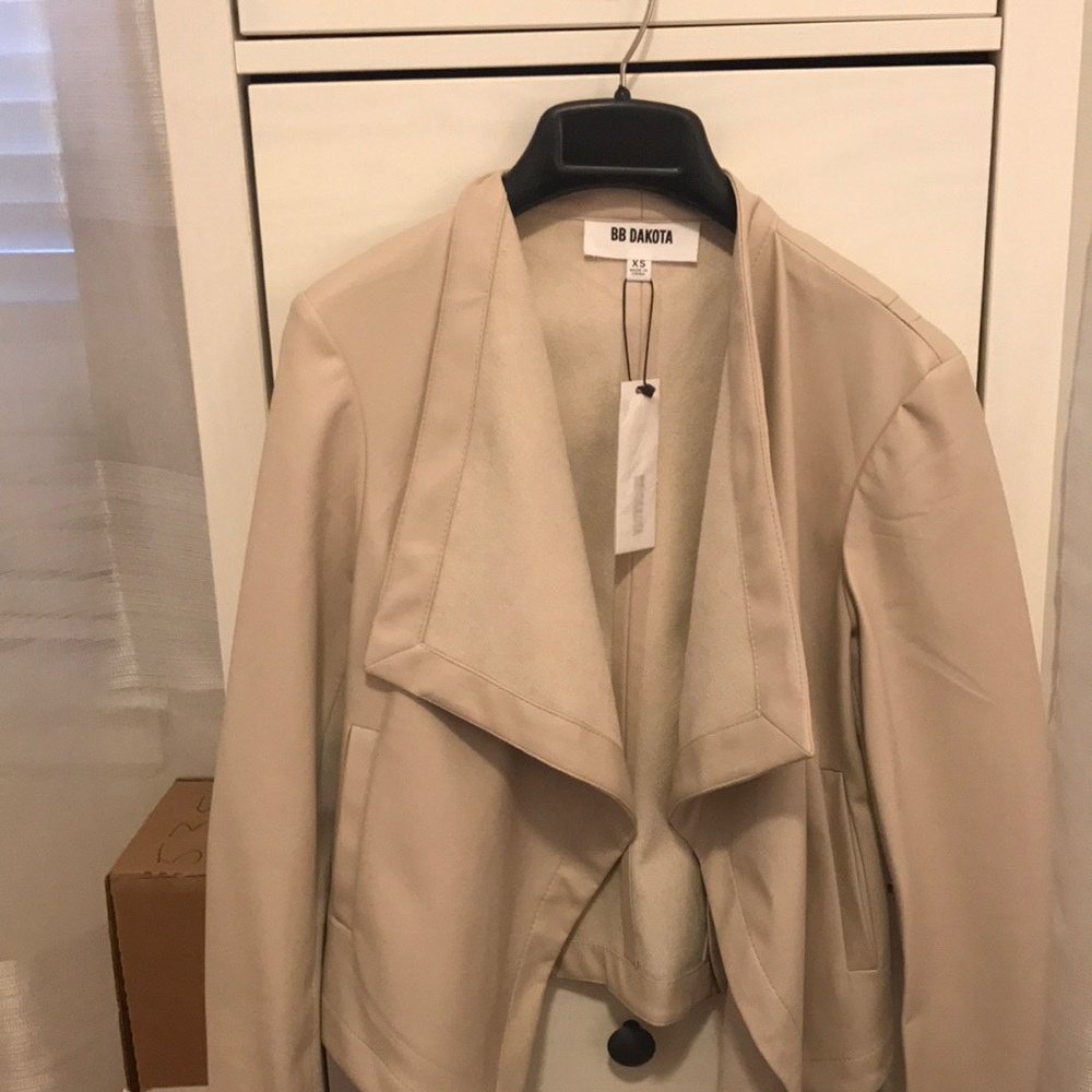 BB Dakota Sand Leather Jacket